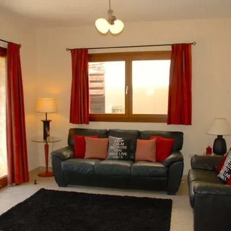 别墅 “you Have Found The Perfect Luxury In Paphos″ - Destu 库克里亚